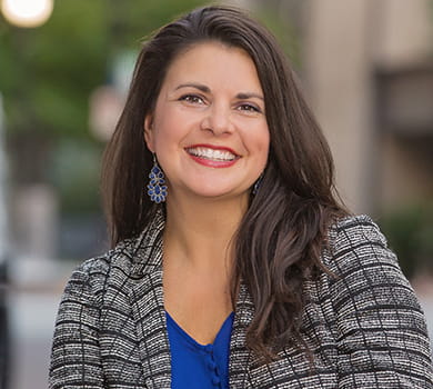 Summer N. Caudle bio headshot