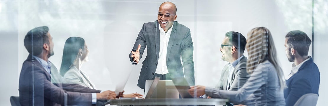 Navigating risk, wealth and public prominence